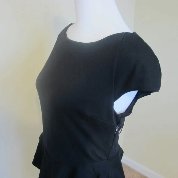 Express Women's Black Date Night Little Black Peplum Dress Size 8 EUC - Picture 4 of 8